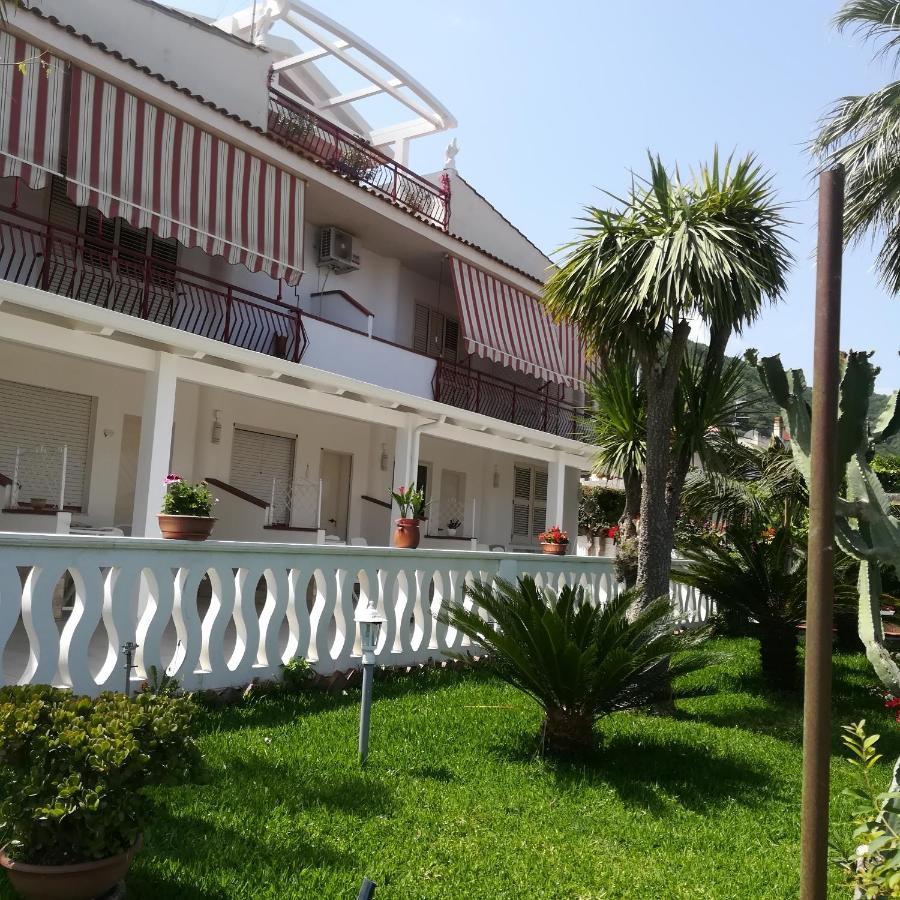 Santa Venere Apartments "Parcheggio Privato Moto-Auto" Ricarica Auto Elettriche Tropea Exteriér fotografie