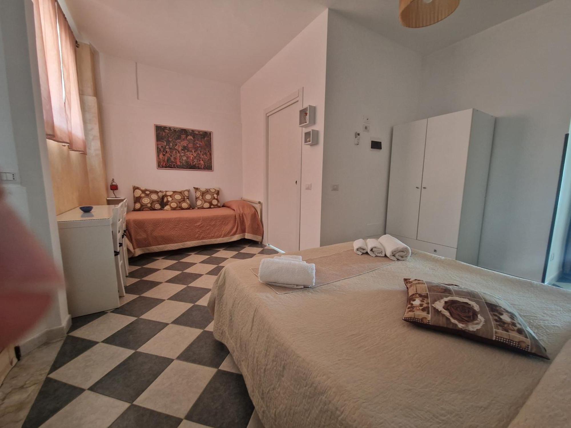 Santa Venere Apartments "Parcheggio Privato Moto-Auto" Ricarica Auto Elettriche Tropea Pokoj fotografie
