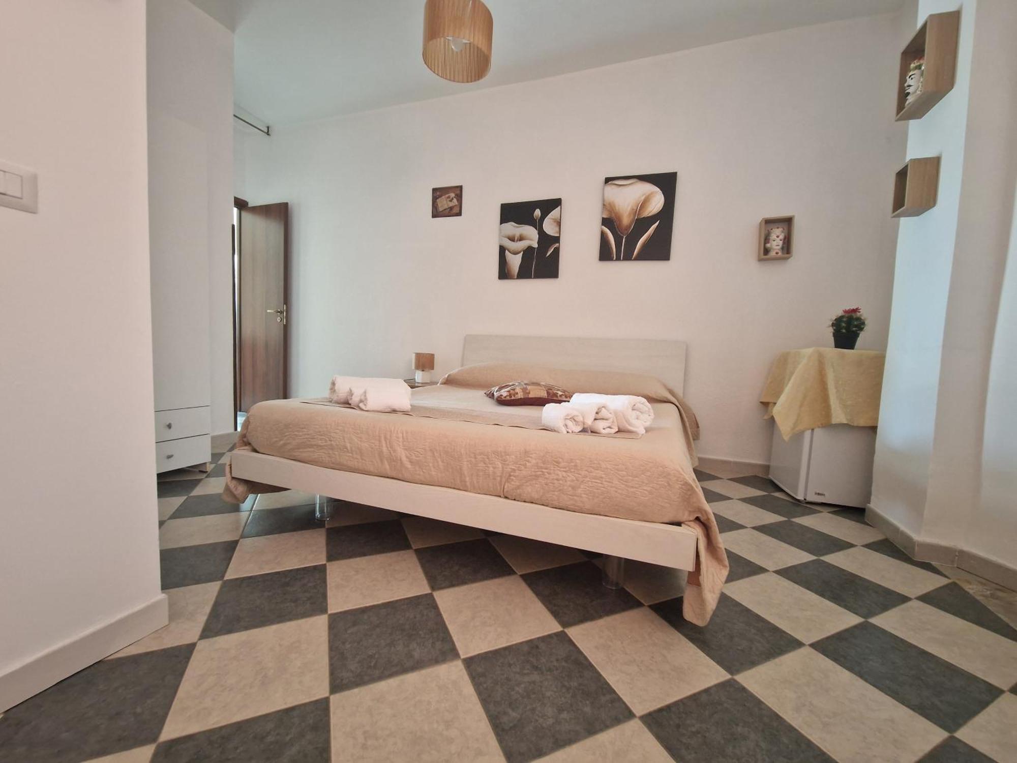 Santa Venere Apartments "Parcheggio Privato Moto-Auto" Ricarica Auto Elettriche Tropea Pokoj fotografie